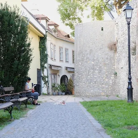 아파트 Varfal-lak