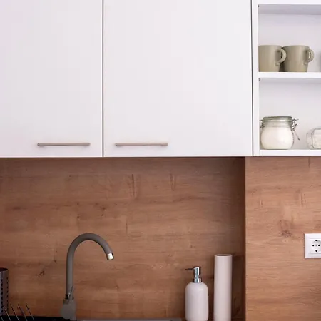 Varfal-lak 쇼프론