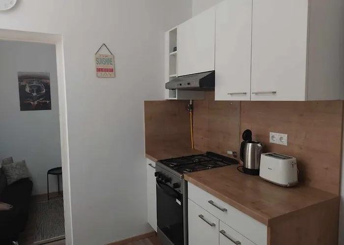 Várfal-lak Apartman Sopron