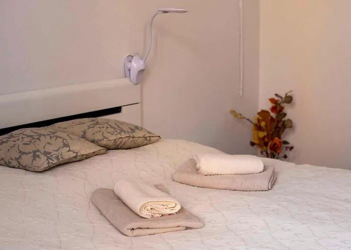 Várfal-lak Apartman Sopron